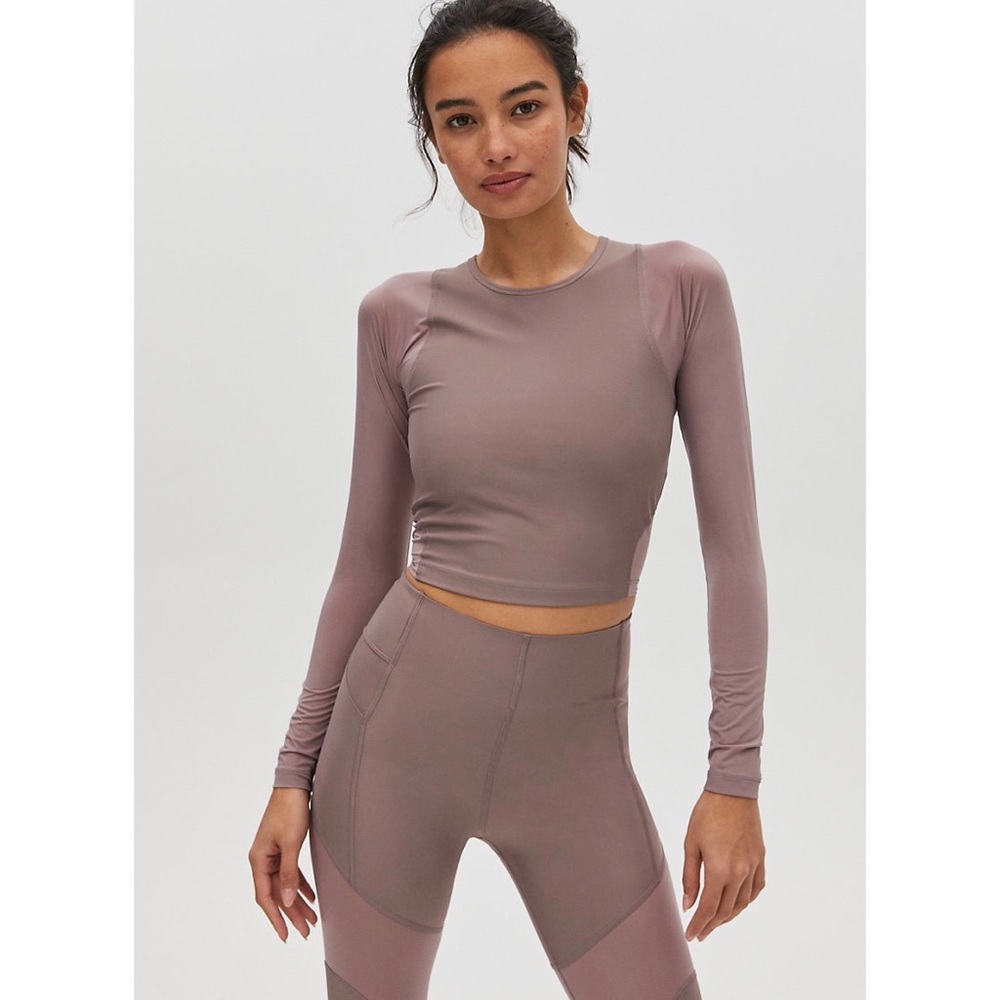 Aritzia TNA studio city long sleeve top